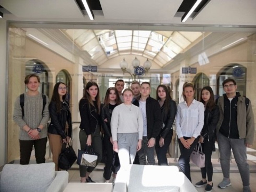 7 ���� � ��������� ���� ��������������� ��������� 