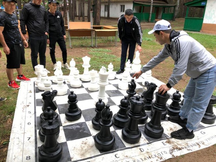 В СОЛ 'Буревестник' продолжается студенческая профильная смена В СОЛ 'Буревестник' продолжается студенческая профильная смена