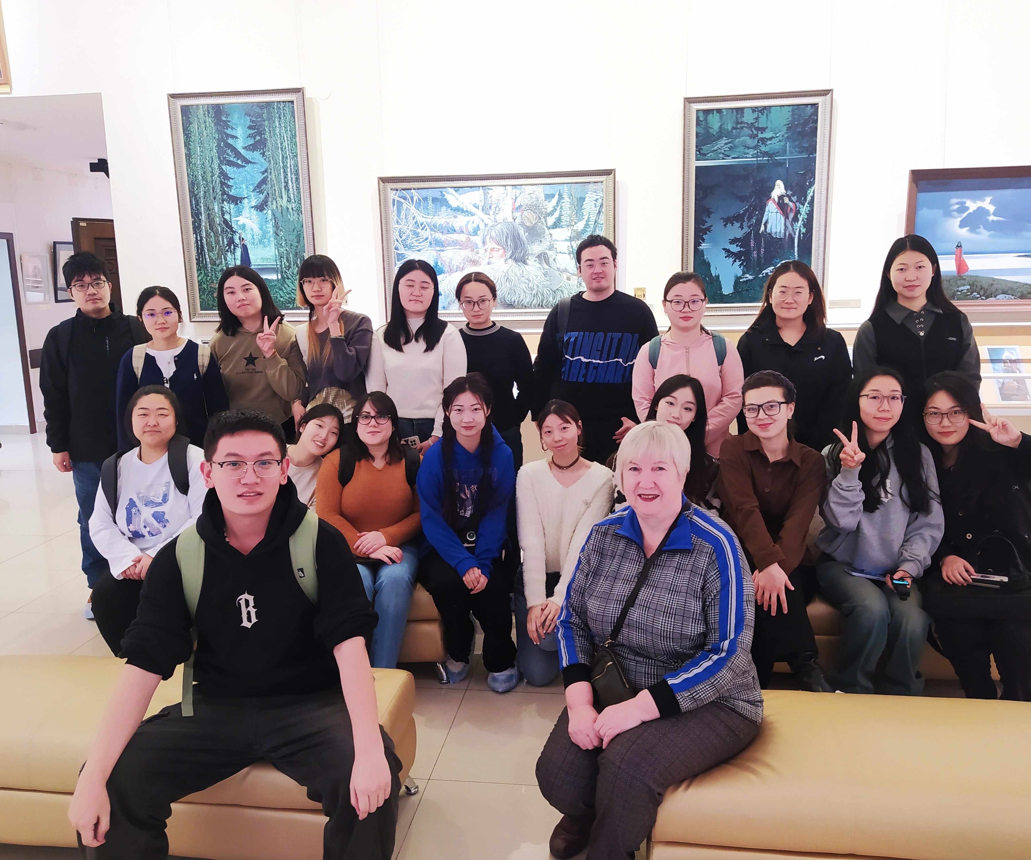 Экскурсия в музей как средство культурно-речевой адаптации Экскурсия в музей как средство культурно-речевой адаптации