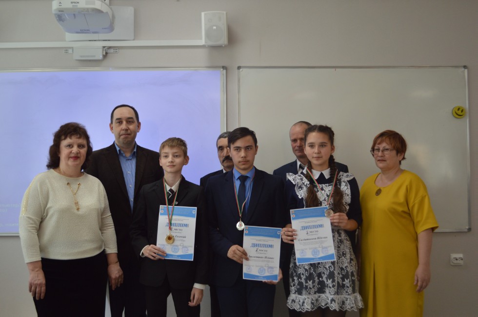 ����� ��������� ���� ������������� 