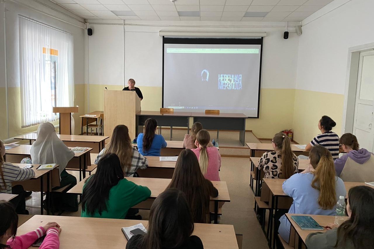 Прошел кураторский час в рамках фестиваля 'Научное кино' Прошел кураторский час в рамках фестиваля 'Научное кино'