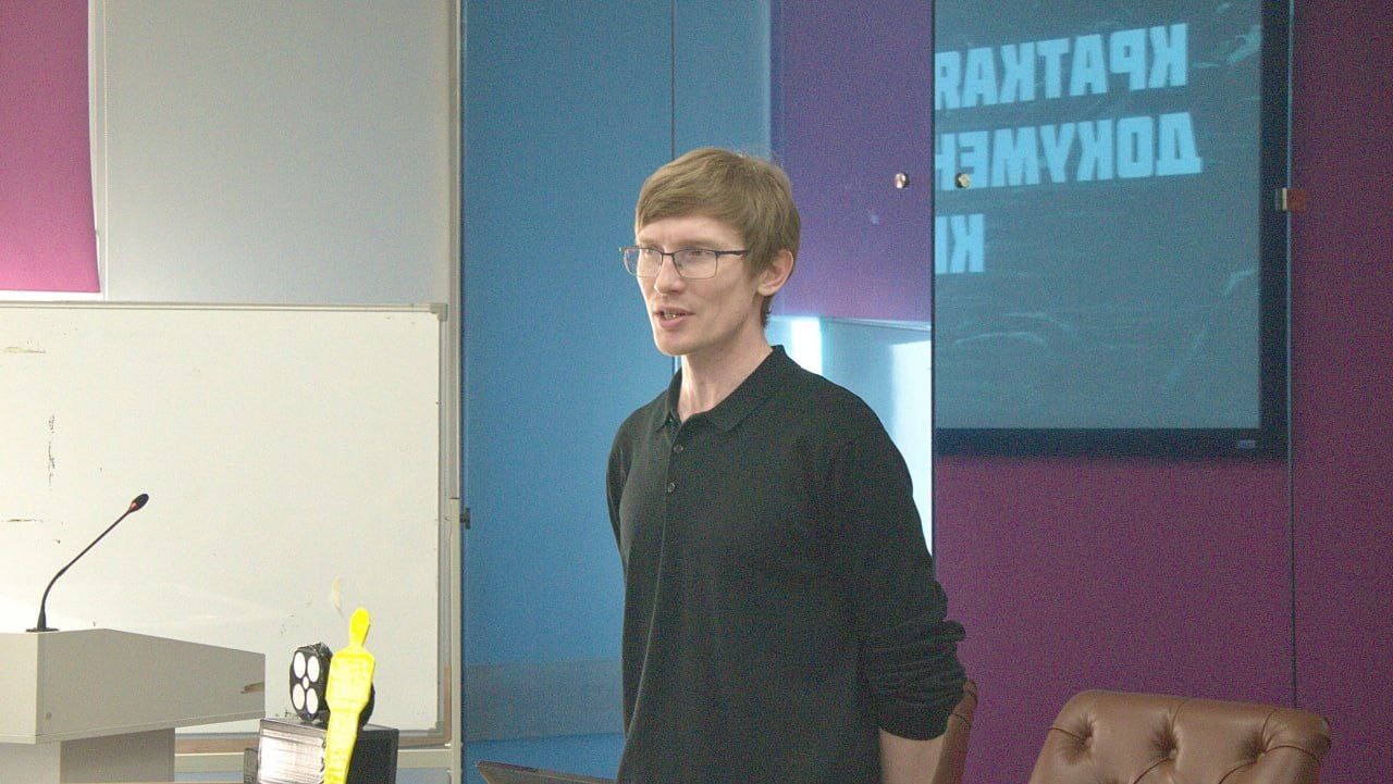 � ������ ������  '���� ��������' ,���� ��������