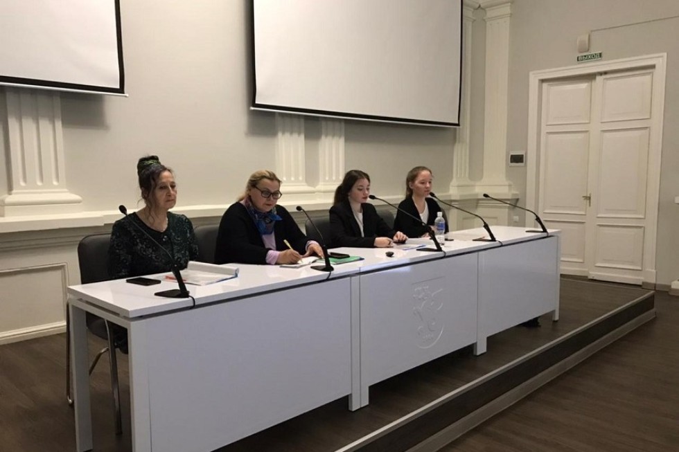 Преподаватели и студенты Елабужского института приняли участие в межрегиональном исследовании 'Современное детство: штрихи к автопортрету' Преподаватели и студенты Елабужского института приняли участие в межрегиональном исследовании 'Современное детство: штрихи к автопортрету'