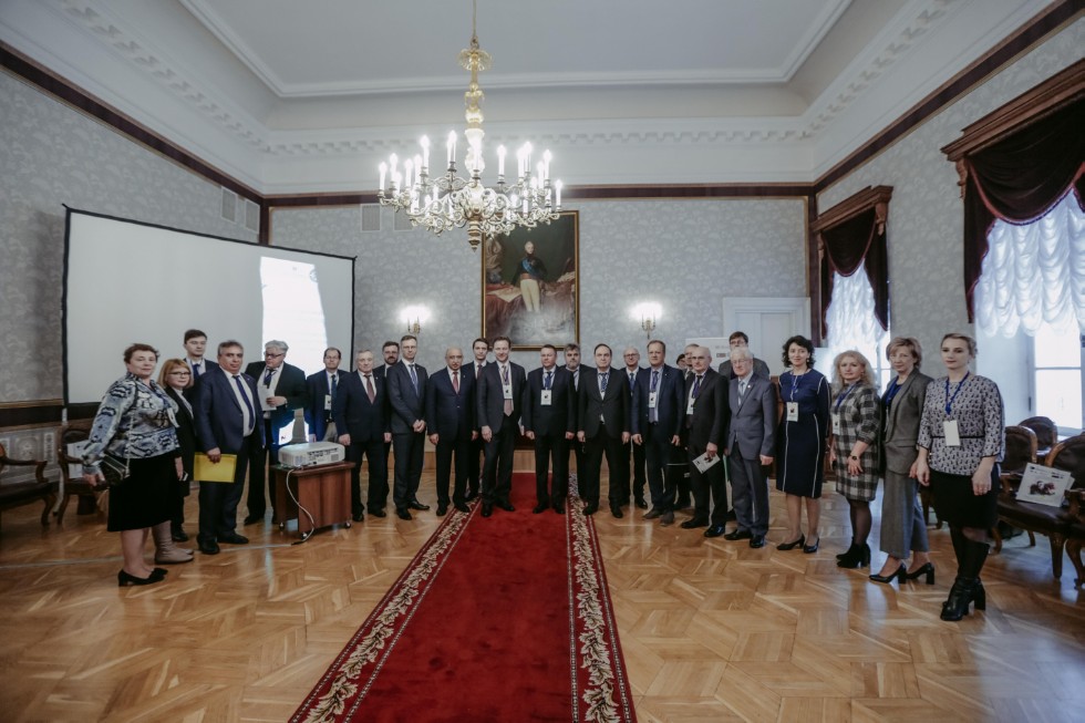 В КФУ стартовал Первый международный форум по проблемам глобальной безопасности В КФУ стартовал Первый международный форум по проблемам глобальной безопасности