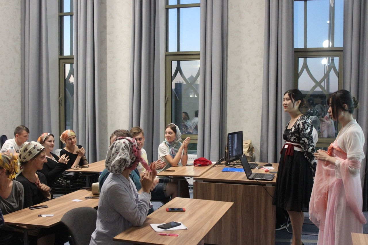 ������������� ������ ����� '������-��������� ���: ������ ������� � �����������' ���������� ���� ������ � �������