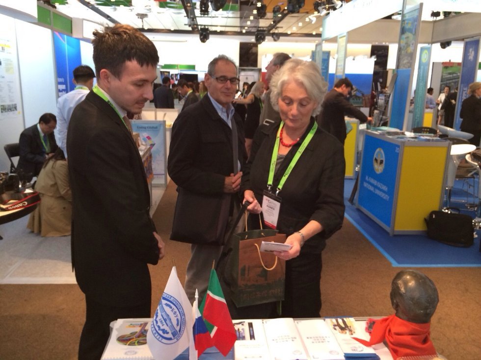 KFU at QS-APPLE Higher Education Conference & Exhibition