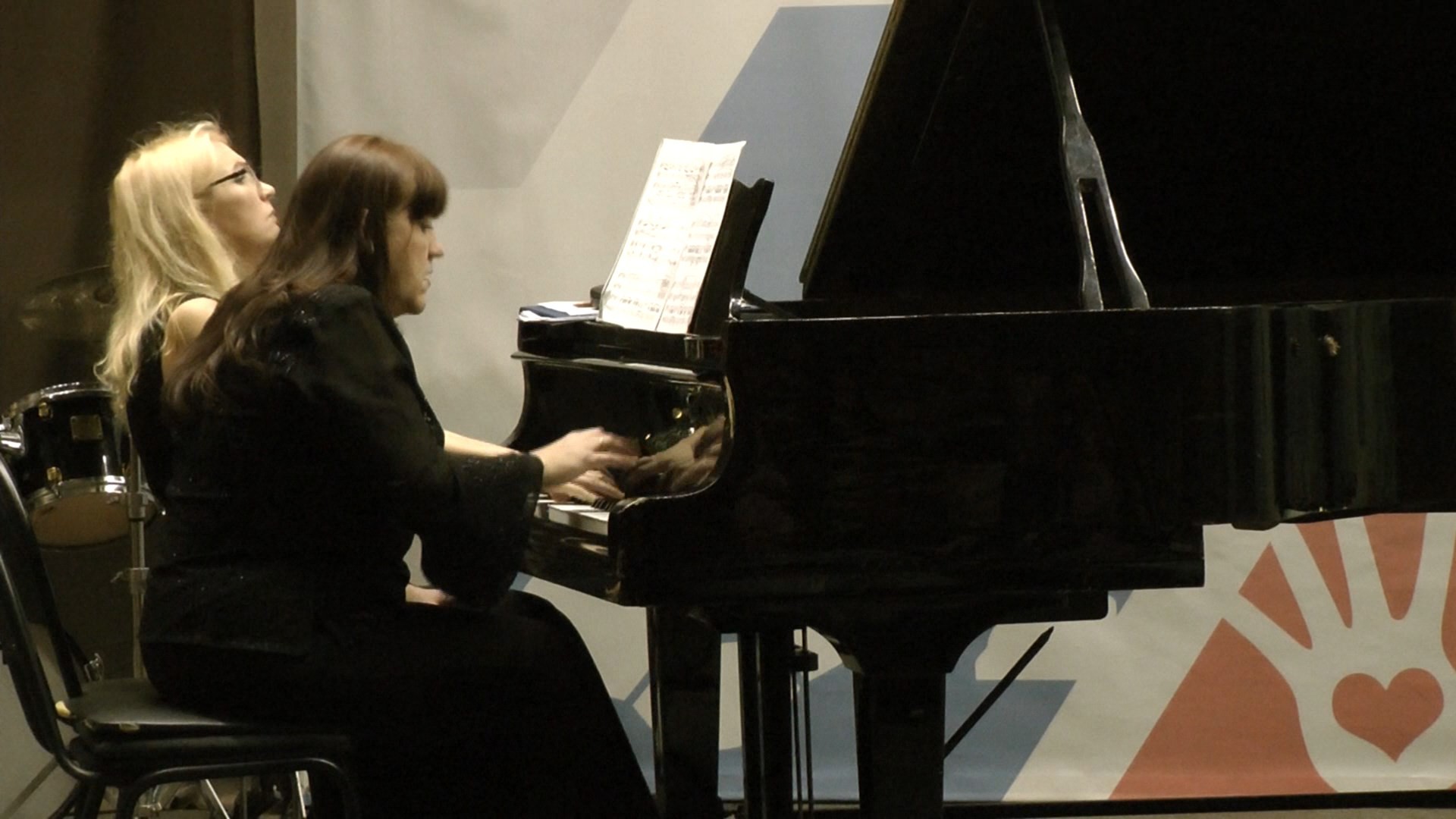 'Музыкальное колесо истории': состоялся лекторий, посвященный 215-летию Казанского университета 'Музыкальное колесо истории': состоялся лекторий, посвященный 215-летию Казанского университета