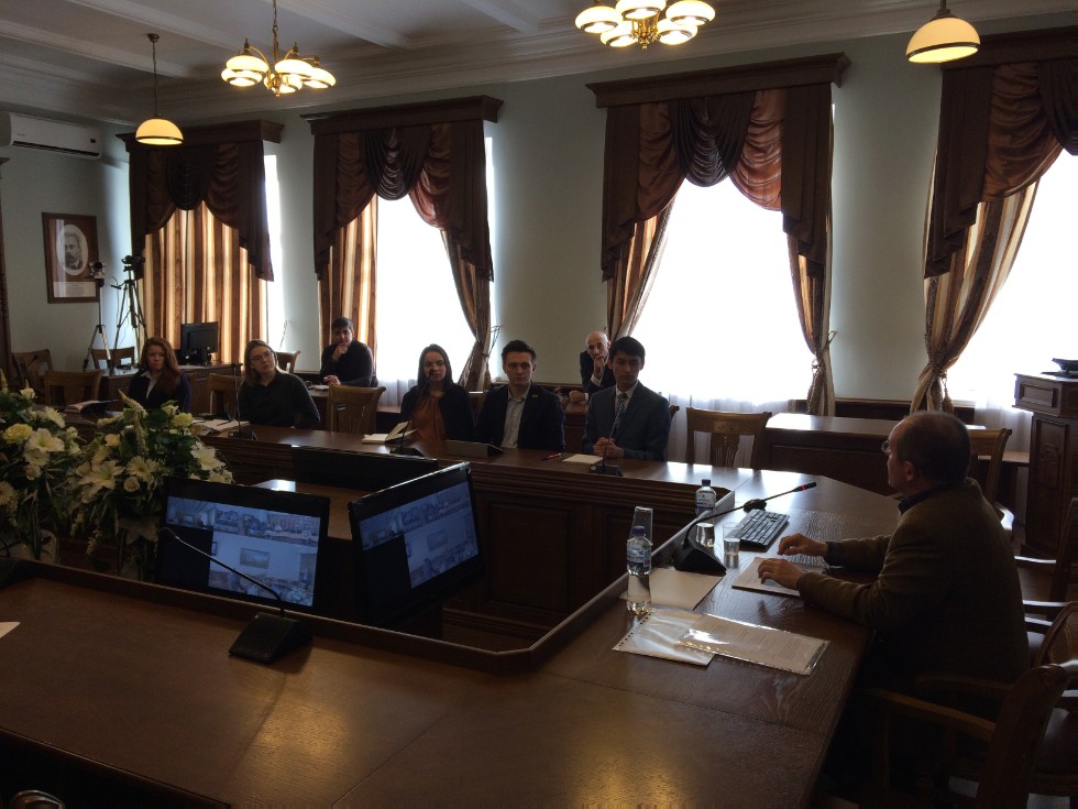 ������ ���������� ������������ ������� ������ ������ � ��������� ������������