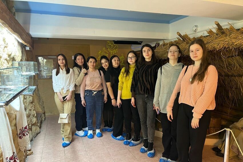 Прошел кураторский час 'Знаем ли мы Елабугу' Прошел кураторский час 'Знаем ли мы Елабугу'