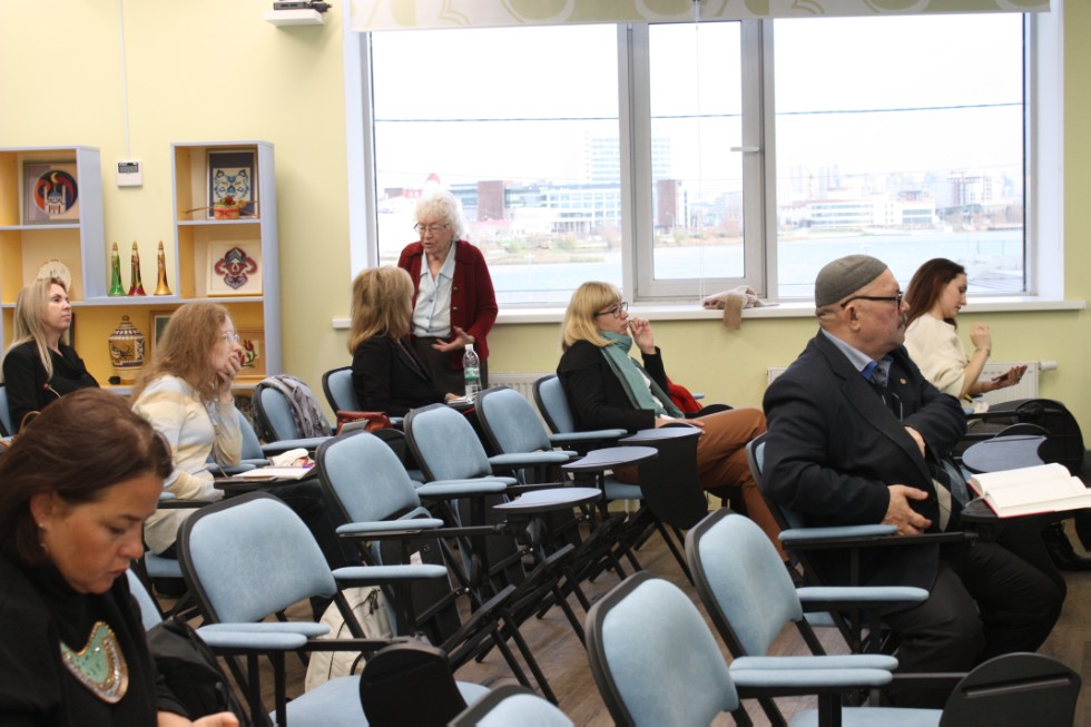 На Казанском международном лингвистическом саммите прошла работа Сессии 'Палеорусистика и цифровая гуманитаристика'