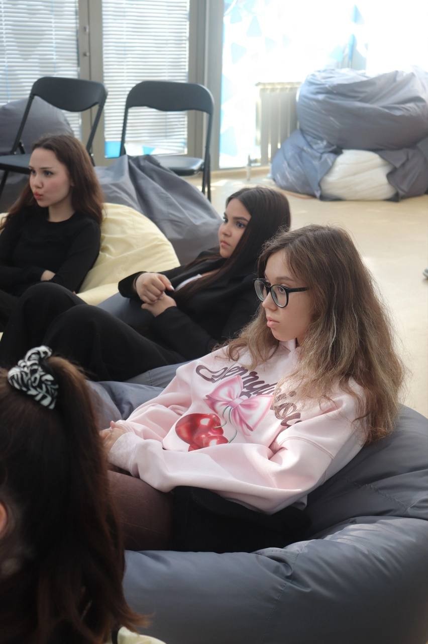 Ученики казанских школ на два дня стали студентами социологами Ученики казанских школ на два дня стали студентами социологами