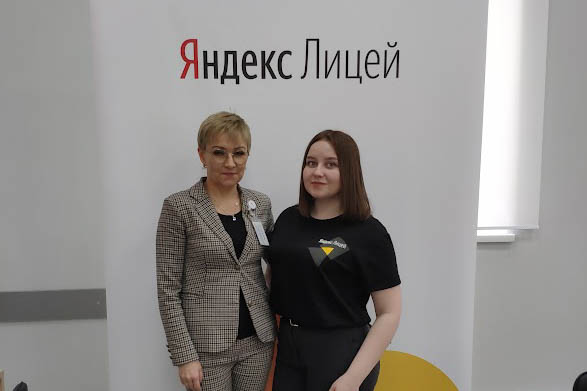 Преподаватель Яндекс Лицея рассказала о пользе программирования для школьников Преподаватель Яндекс Лицея рассказала о пользе программирования для школьников