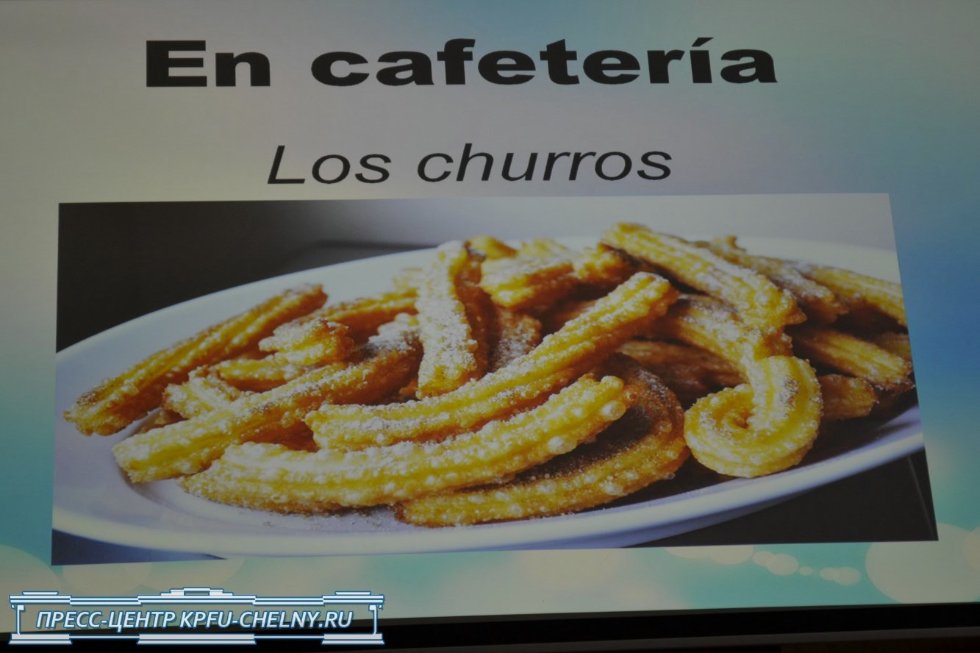 В Набережночелнинском институте КФУ начала новый учебный год лингвистическая школа 'Юный полиглот' В Набережночелнинском институте КФУ начала новый учебный год лингвистическая школа 'Юный полиглот'