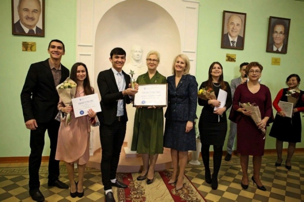 Лауреат международного фестиваля дружбы - студент факультета филологии и истории Елабужского института КФУ Лауреат международного фестиваля дружбы - студент факультета филологии и истории Елабужского института КФУ