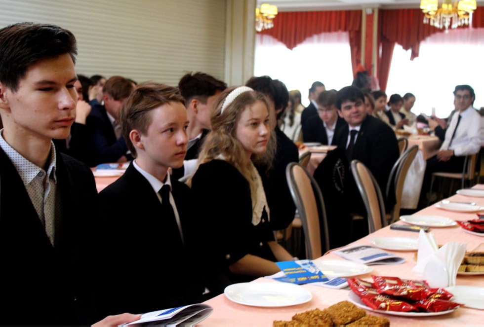 � ����� ����� �.�. ������������ ��� ������ ��������� ����������� ����������� � �������� ���������� ��������