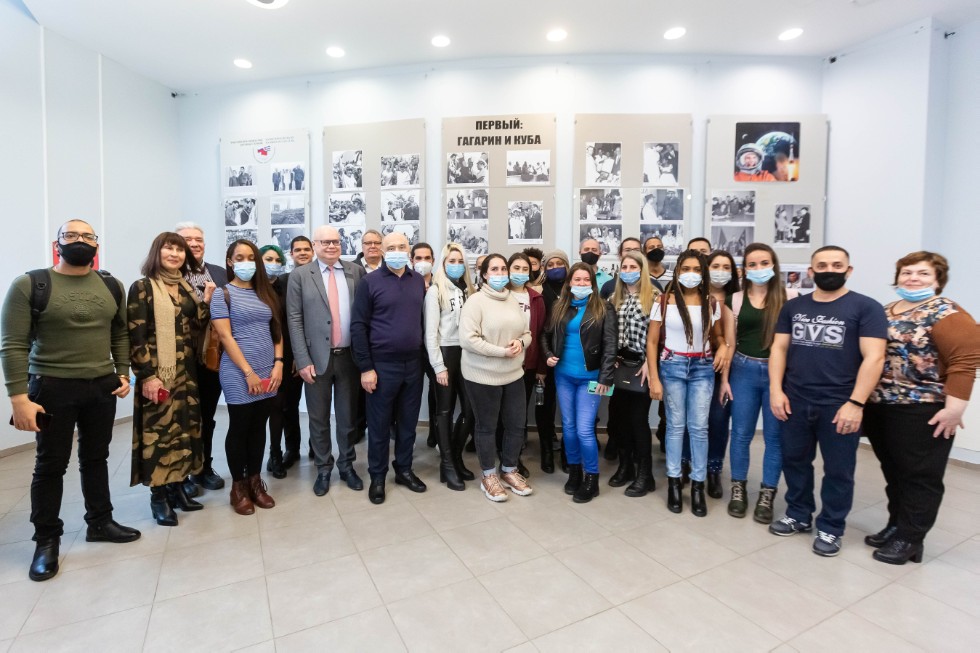 'The First: Gagarin and Cuba' photo expo opened at Engelhardt Observatory