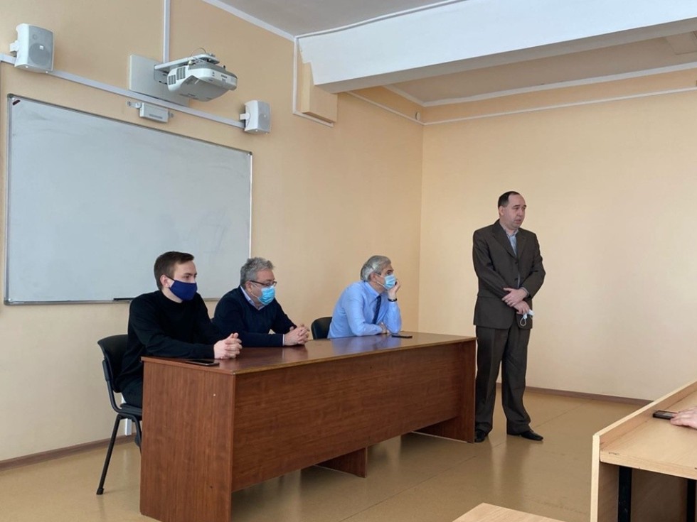 Прошла встреча старост с директоратом Инженерного института Прошла встреча старост с директоратом Инженерного института