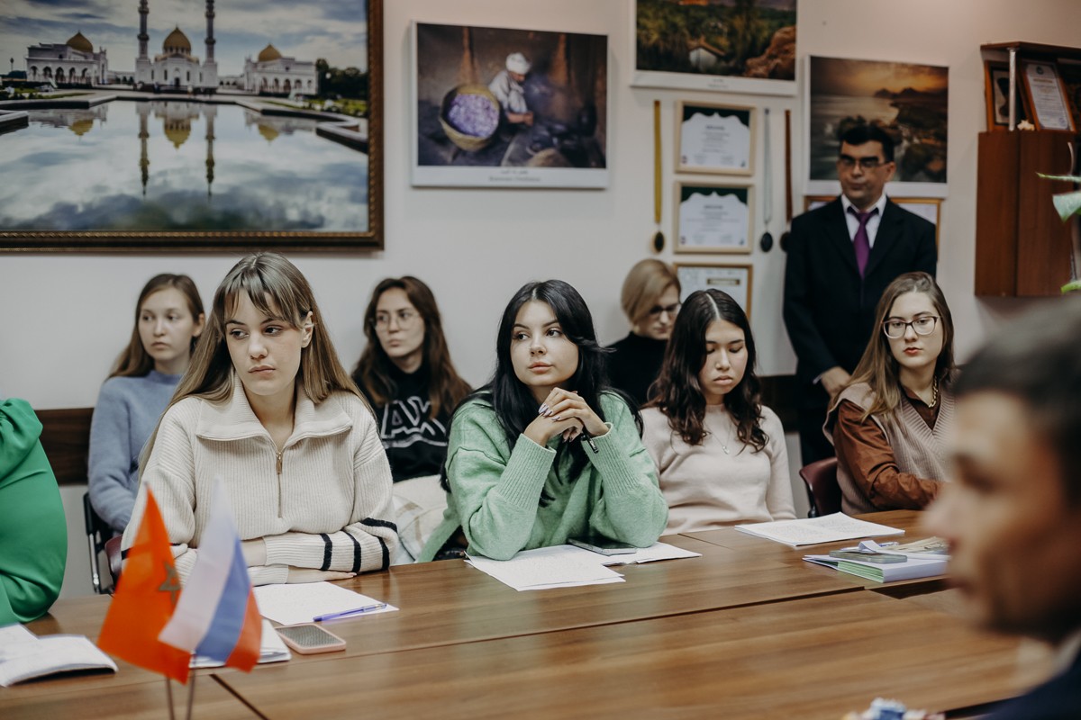 При поддержке КФУ открылся первый в Казани Дом Африки При поддержке КФУ открылся первый в Казани Дом Африки