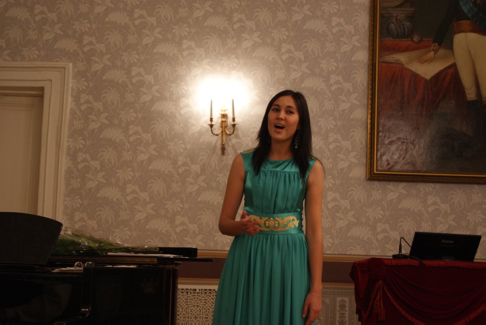 ����������