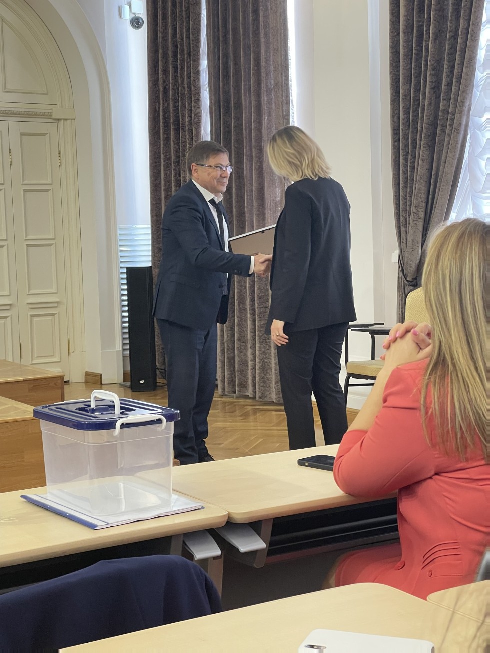 Сотрудники кафедры получили благодарственные письма за добросовестный труд, профессионализм и квалифицированную подготовку кадров Сотрудники кафедры получили благодарственные письма за добросовестный труд, профессионализм и квалифицированную подготовку кадров