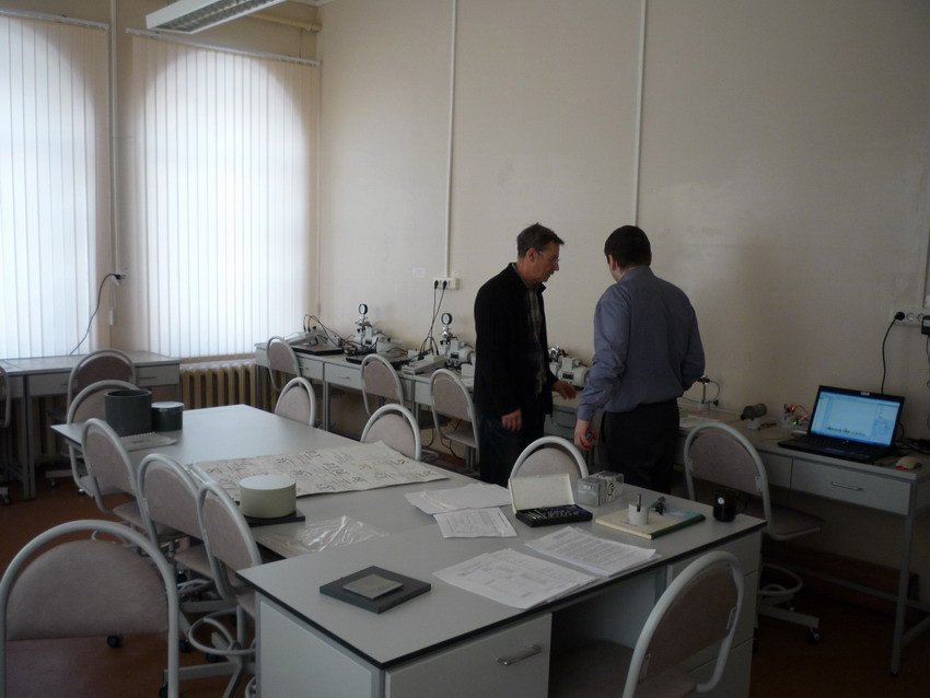 Абитуриентам Абитуриентам