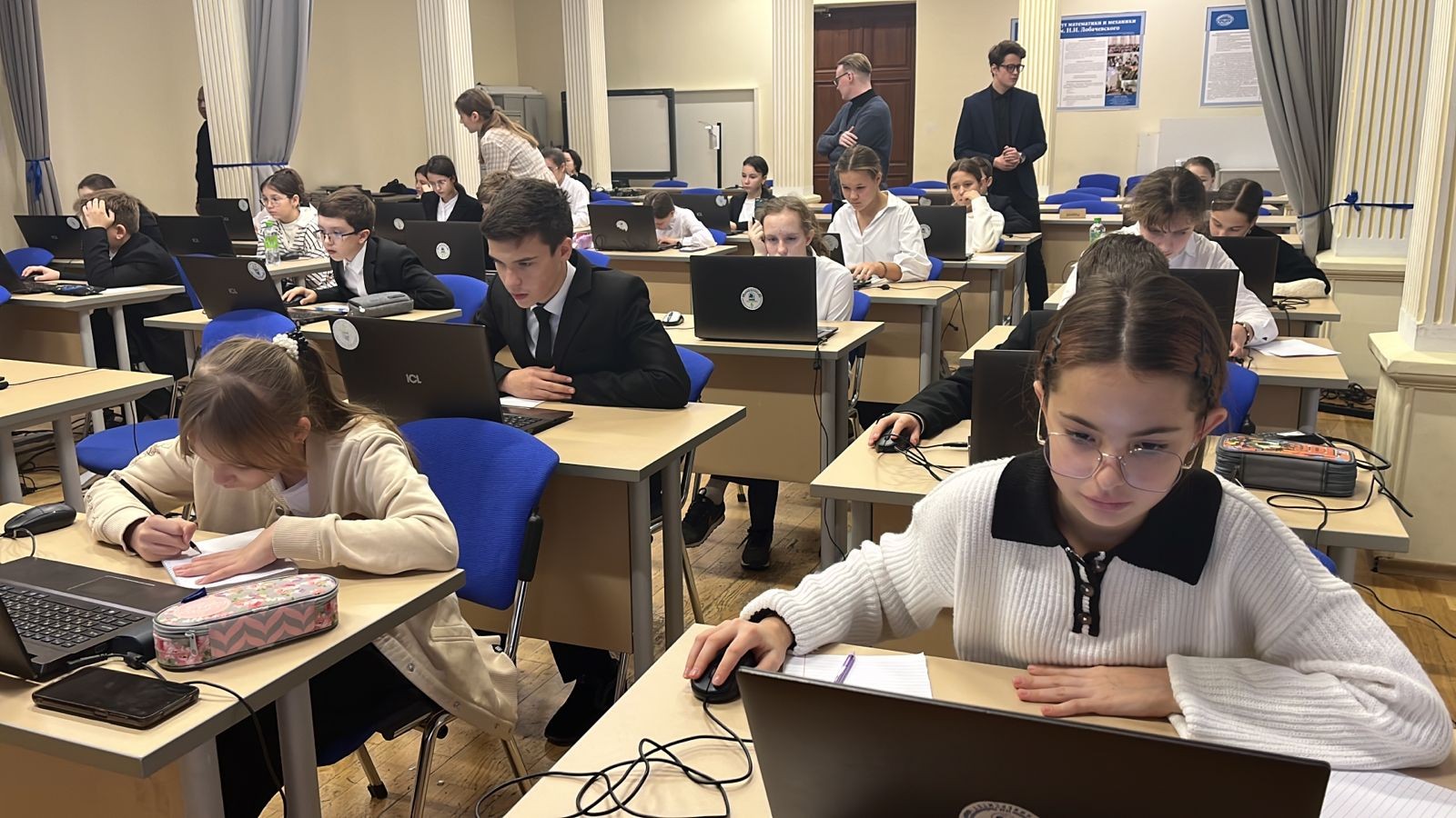 � ����� ������������ �������� ���� ������������� � ��������������� ��������