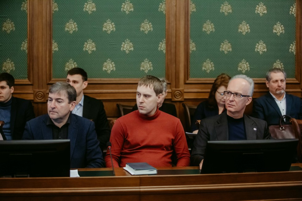 孔子塑像被中国驻喀山总领事馆捐给喀山联邦大学