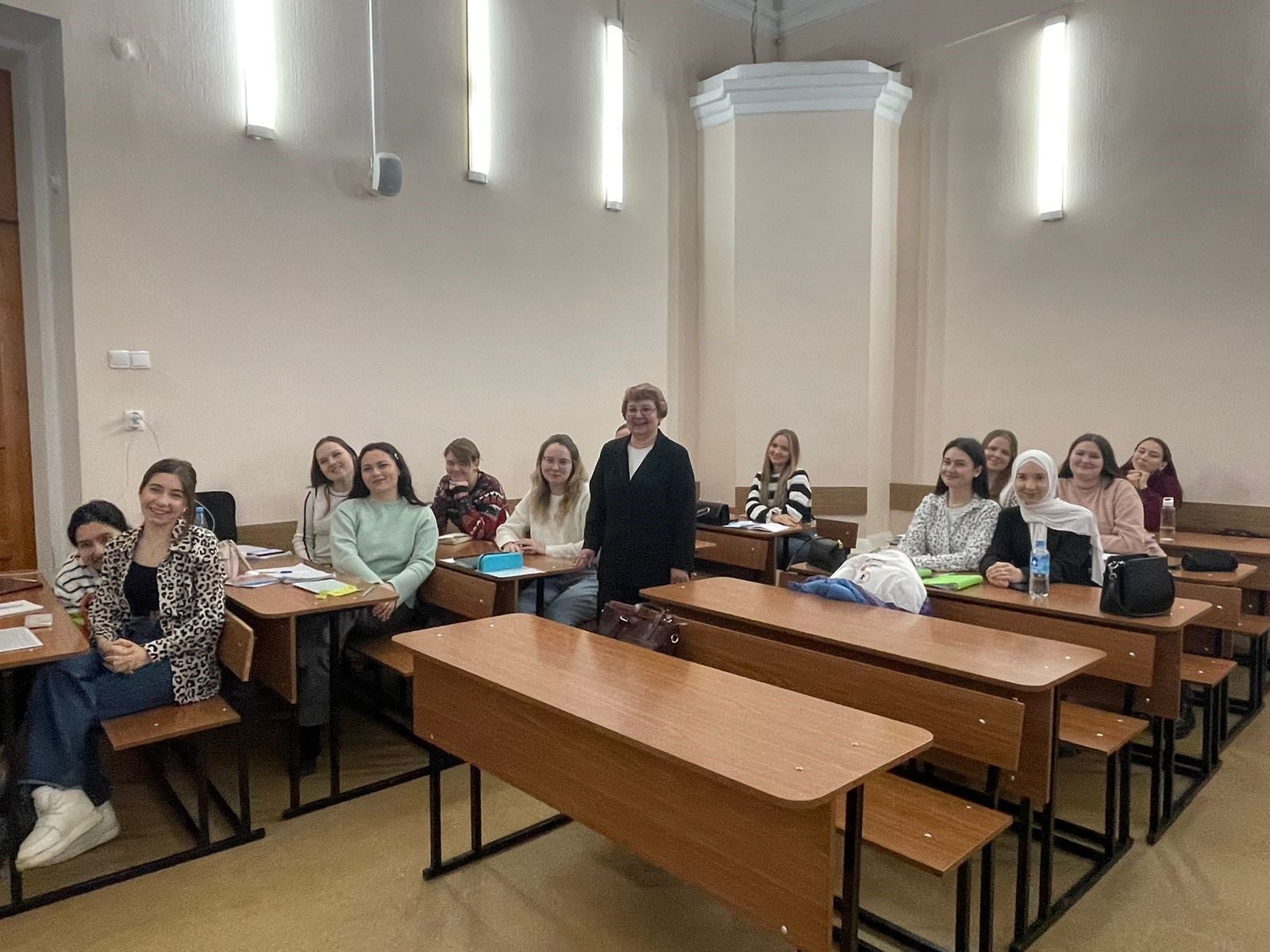 Кураторский час с пятикурсниками группы 17.1-009 Кураторский час с пятикурсниками группы 17.1-009