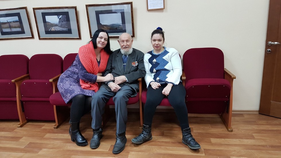 В Союзе журналистов республики прошла презентация автобиографической книги журналиста Александра Малова 'По маршрутам опалённой молодости' В Союзе журналистов республики прошла презентация автобиографической книги журналиста Александра Малова 'По маршрутам опалённой молодости'