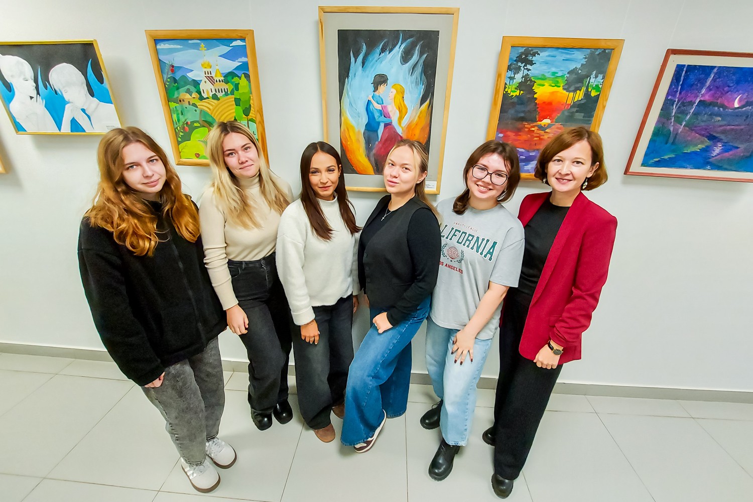 Отрылась выставка 'Есенин: от строки к холсту' Отрылась выставка 'Есенин: от строки к холсту'