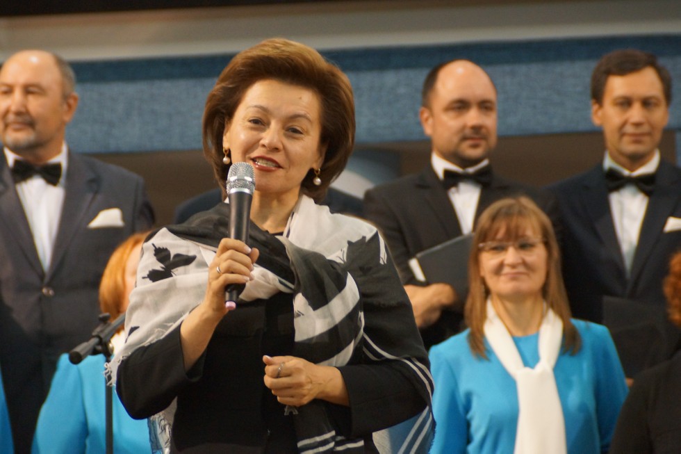 ����� ����� � ��������� ������������