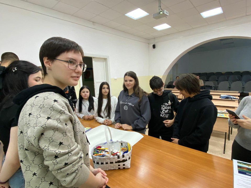 Елабужские школьники приняли участие в профессиональных пробах Елабужские школьники приняли участие в профессиональных пробах