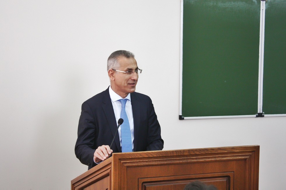 28 �������� � ������ ������������ ���������� ���������� ������ ����� ������������ ���� �� ������ �������� �. ���������