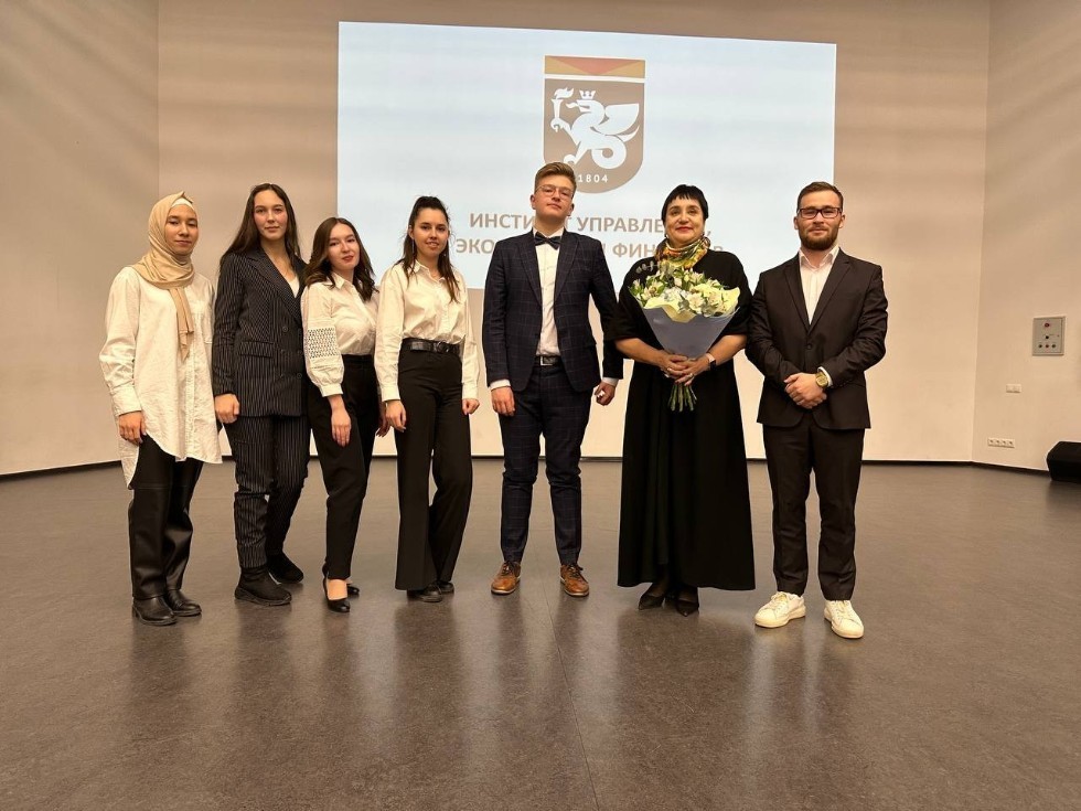 XI Международный молодежный симпозиум прошел 24-25 ноября в ИУЭФ XI Международный молодежный симпозиум прошел 24-25 ноября в ИУЭФ