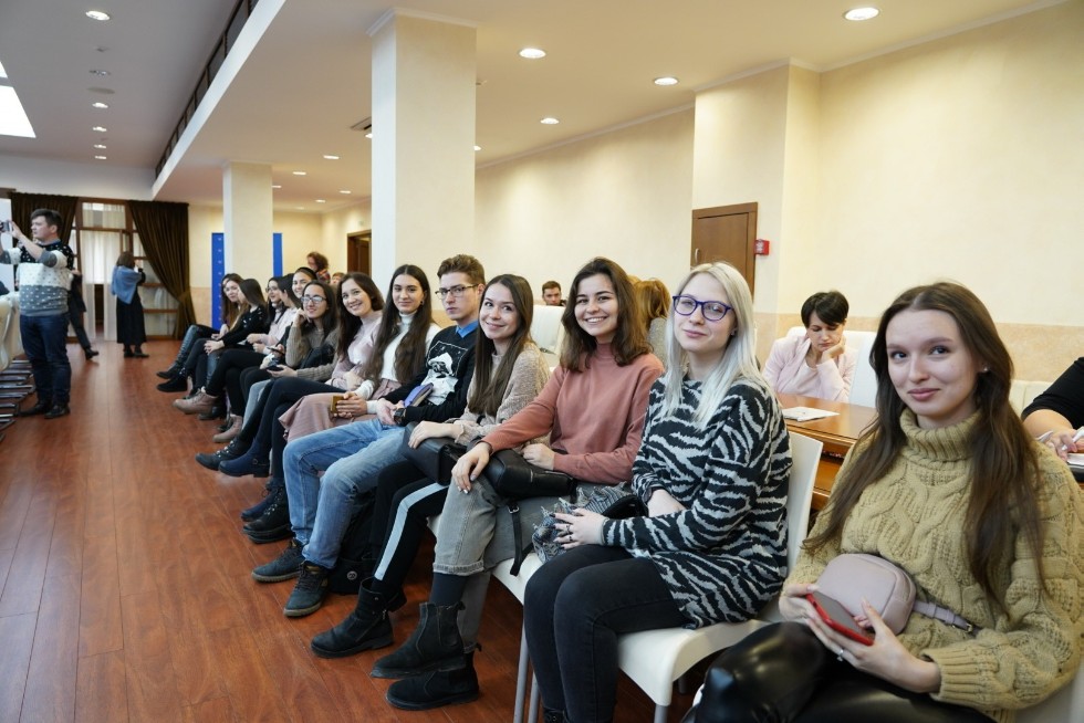 Леонид Григорьевич Толчинский принял участие в пресс-конгрессе VI Всероссийского конкурса журналистских работ ОНФ 'Правда и справедливость ? эффективная социальная журналистика' Леонид Григорьевич Толчинский принял участие в пресс-конгрессе VI Всероссийского конкурса журналистских работ ОНФ 'Правда и справедливость ? эффективная социальная журналистика'