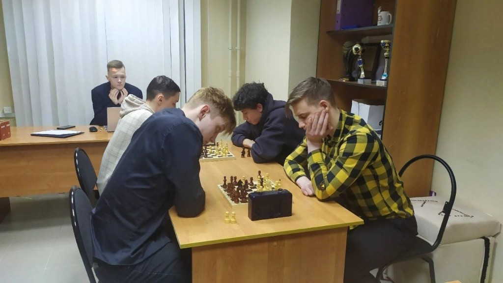 Турнир по шахматам! Турнир по шахматам!