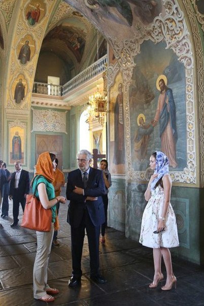 KFU Postgraduate Made a Tour of Kazan for Plácido Domingo