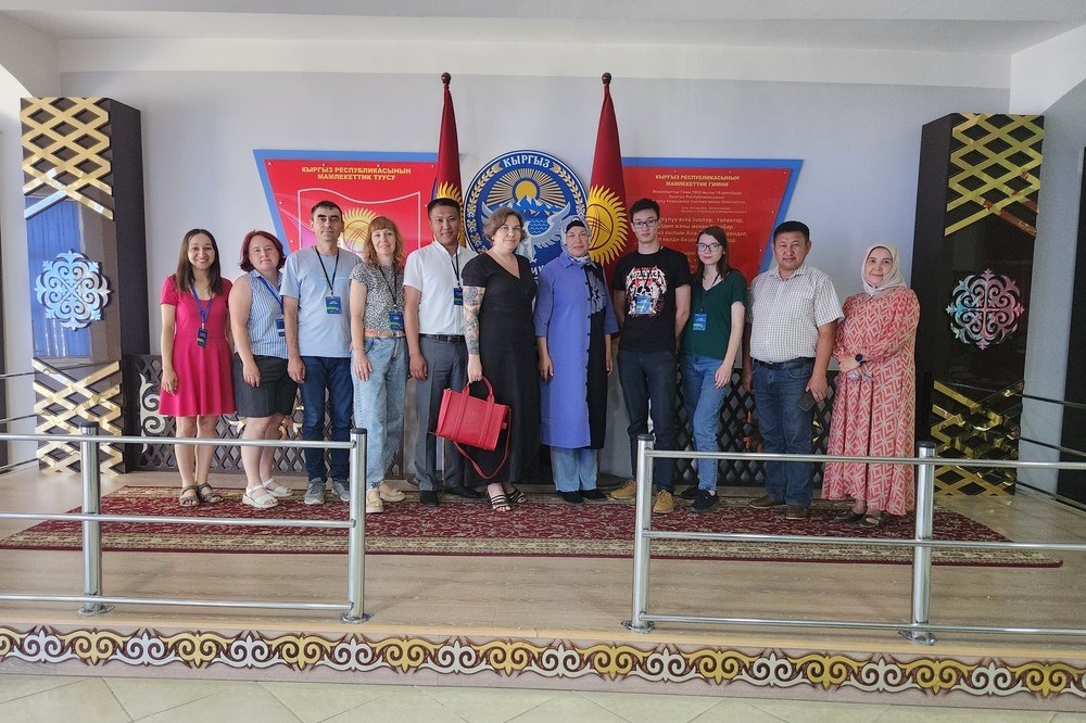 Студенты Елабужского института участники X Болгарской международной археологической школы Студенты Елабужского института участники X Болгарской международной археологической школы