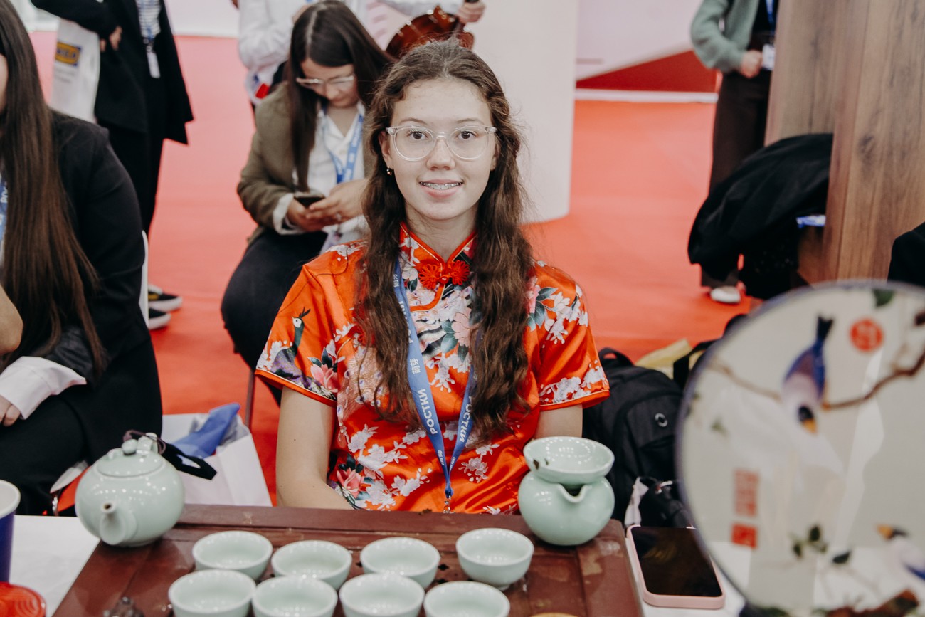 ��� ��������� ������� � ������ '������: ������ � ����� ? �������������� ��������������'.