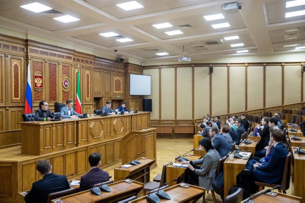 Парламентские дебаты 2022 Парламентские дебаты 2022