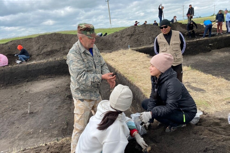 Археологическая экспедиция раскрывает тайны Волжской Булгарии Археологическая экспедиция раскрывает тайны Волжской Булгарии