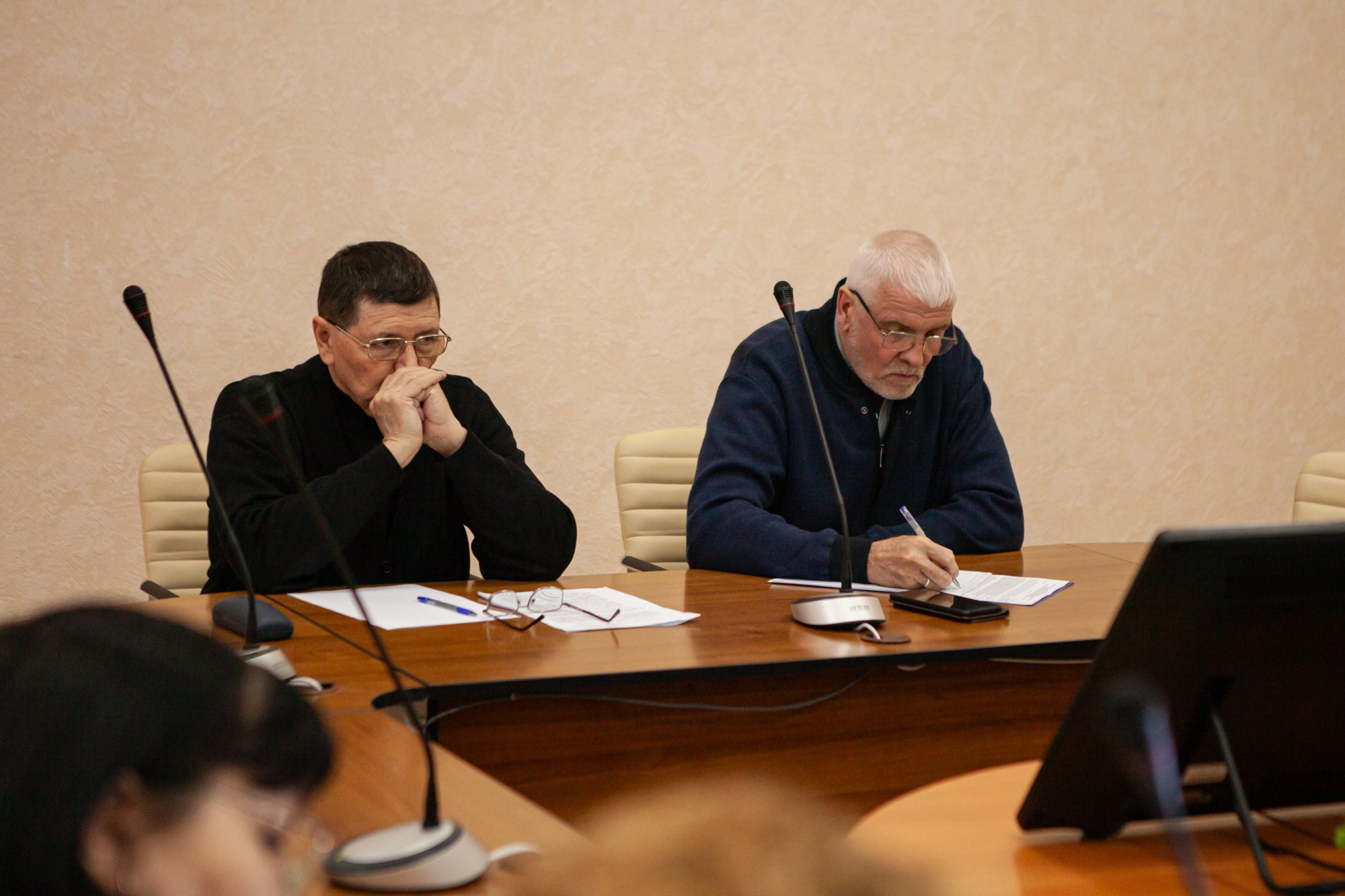 Круглый стол определил стратегию развития методических объединений 'Университетской' школы Круглый стол определил стратегию развития методических объединений 'Университетской' школы