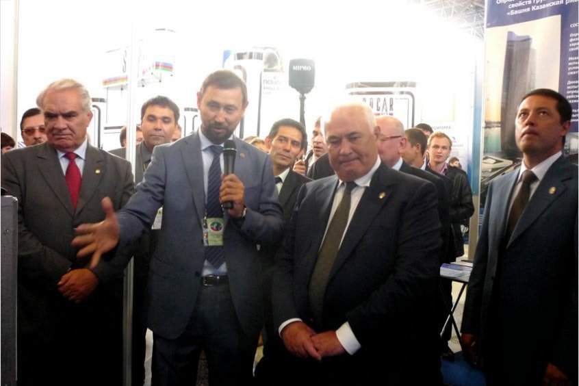 19-я международная выставка 'Нефть, газ. Нефтехимия' 19-я международная выставка 'Нефть, газ. Нефтехимия'