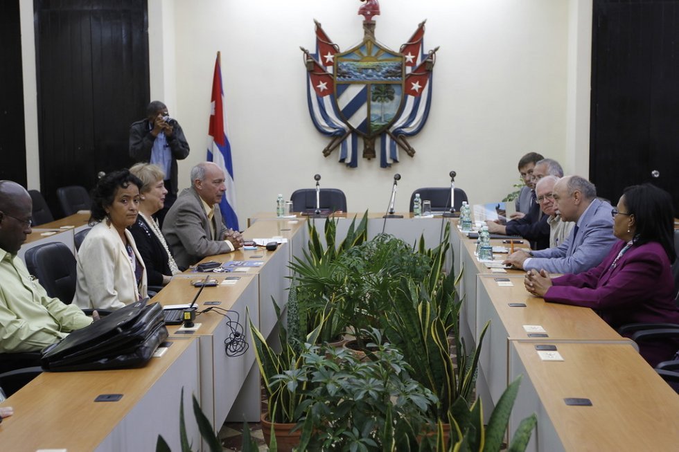 Greetings from Cuba Greetings from Cuba