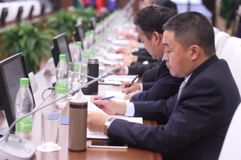 Public Servants from Sichuan Started Training at the Higher School of Public Administration