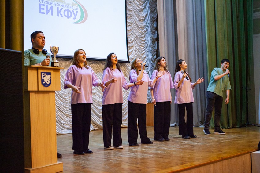 Стали известны победители КВН на кубок директора Елабужского института Стали известны победители КВН на кубок директора Елабужского института