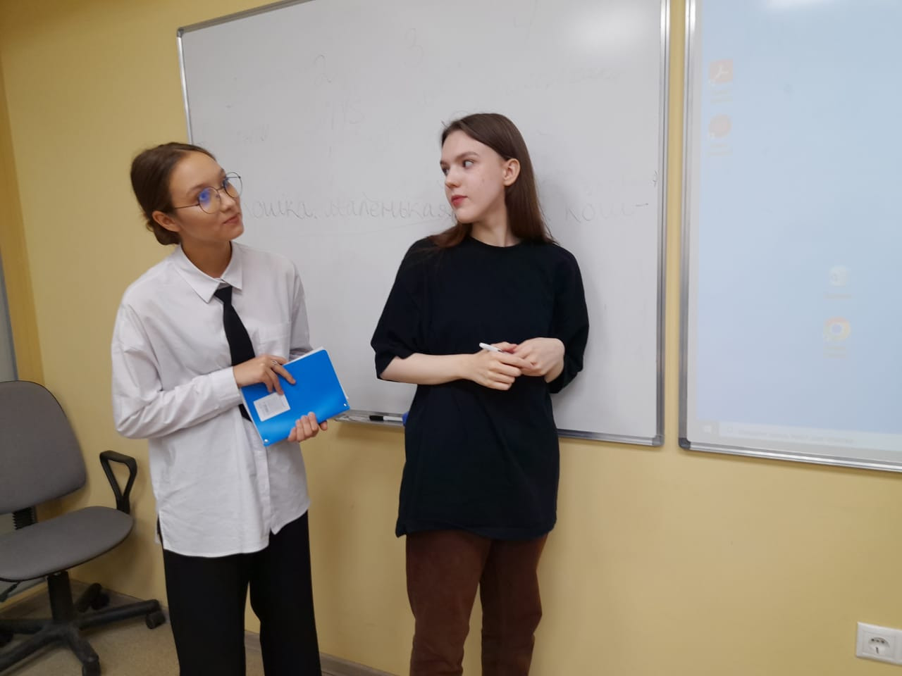 Интерактивные занятия по фонетике русского языка со студентами 1 курса Интерактивные занятия по фонетике русского языка со студентами 1 курса