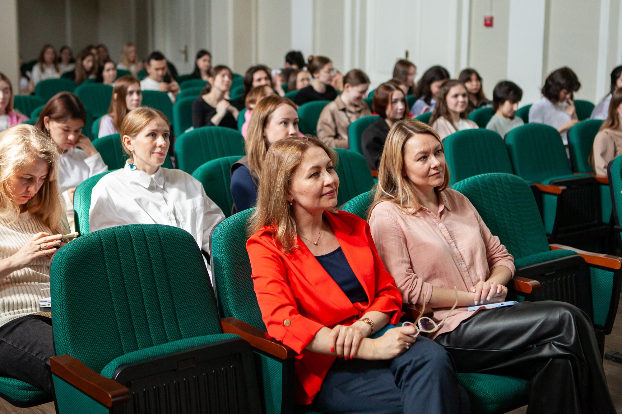 В Елабужском институте КФУ прошел концерт на китайском языке В Елабужском институте КФУ прошел концерт на китайском языке