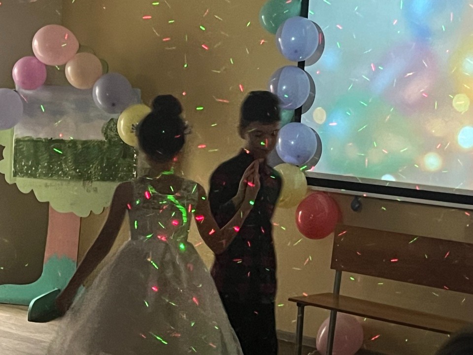 Премьера детского театра 'Радуга' 'Фестиваль детских спектаклей 'Наше счастливое детство' прошла на 'Ура'! Премьера детского театра 'Радуга' 'Фестиваль детских спектаклей 'Наше счастливое детство' прошла на 'Ура'!