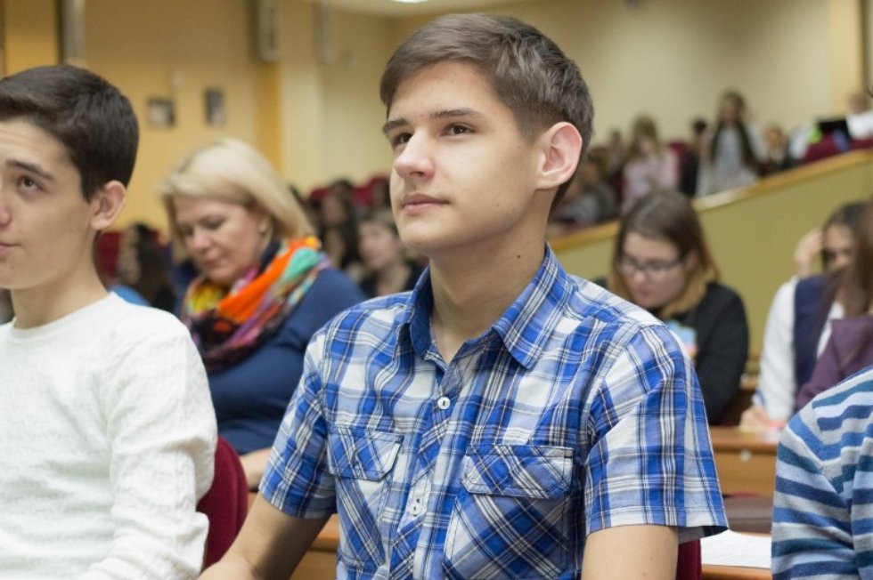 ����������� ����� ��������� ���������